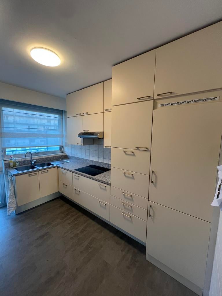 Keuken incl. toestellen - zelf uit te breken, Ophalen, Gebruikt, Crème