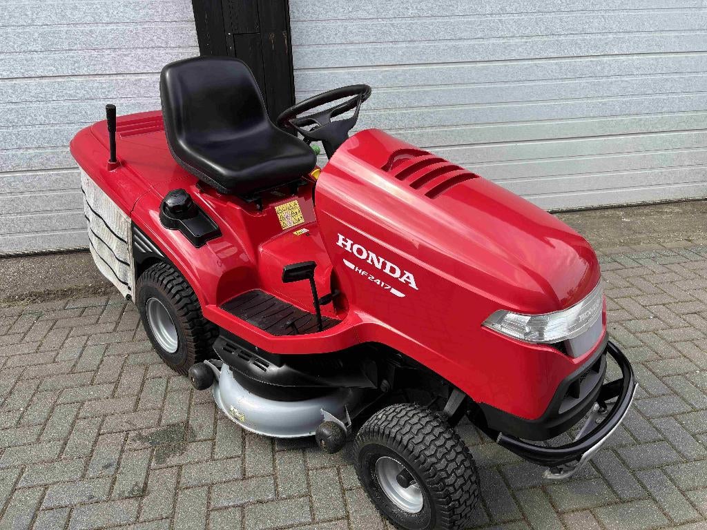 Nette Honda 2 cilinder zitmaaier met opvanga, Tuin en Terras, Zitmaaiers, Ophalen, Honda, Gebruikt, Opvangbak