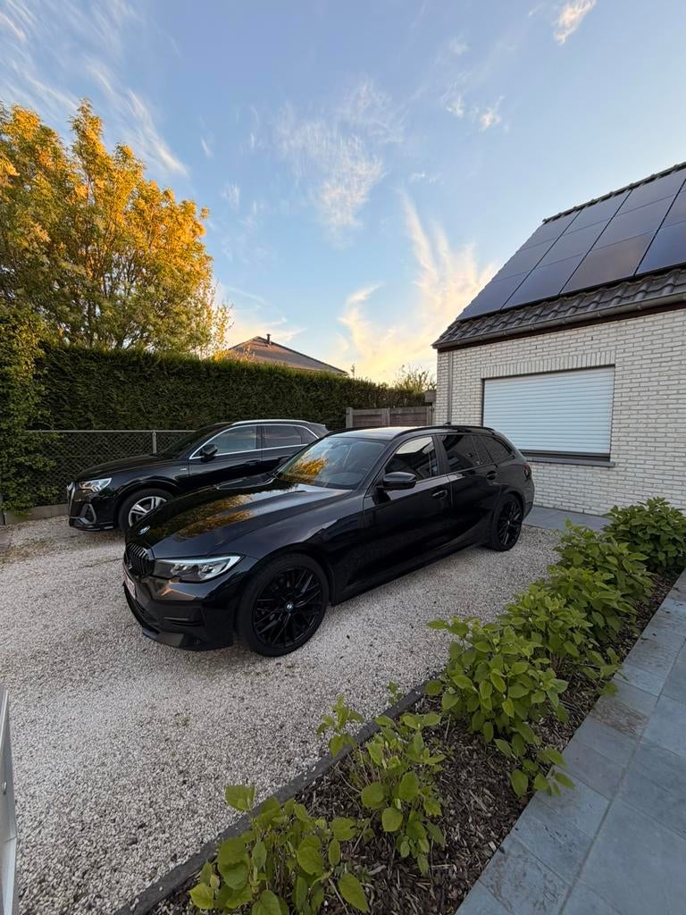 BMW 318iA OPF, Autos, BMW, Achat, Euro 6, Noir, 5 portes