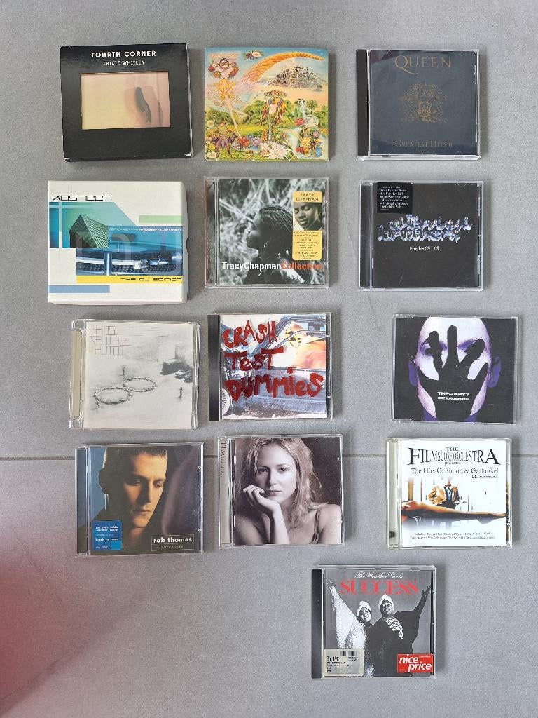 Cd madonna michael jackson eminem jay-z u2, Enlèvement ou Envoi, Comme neuf