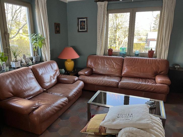 2 canapés (2&3 pl.) cuir pleine fleur marron + 1 pouf crème, Maison & Meubles, Canapés | Salons, Utilisé, Banc droit, Autres dimensions