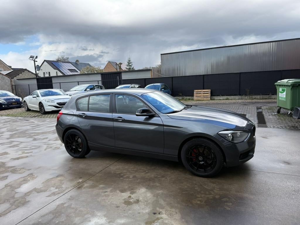 BMW 116i BENZINE M PAK /1.6 LITER, Auto's, BMW, Bluetooth, Euro 5, 1 Reeks, Zwart