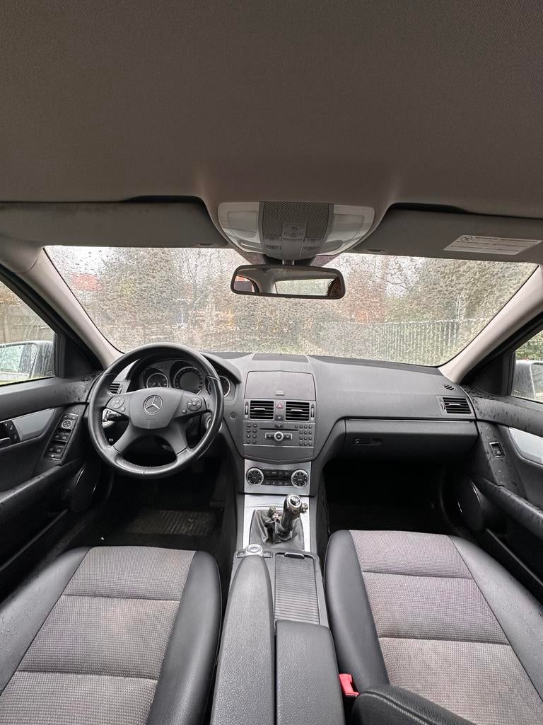 Intérieur de la Mercedes W204 Avant-Garde 2010, Autos : Pièces & Accessoires, Habitacle & Garnissage, Enlèvement