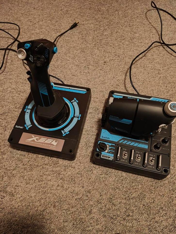 Saitek x56 flight system joystick, Informatique & Logiciels, Joysticks, Comme neuf, Enlèvement ou Envoi