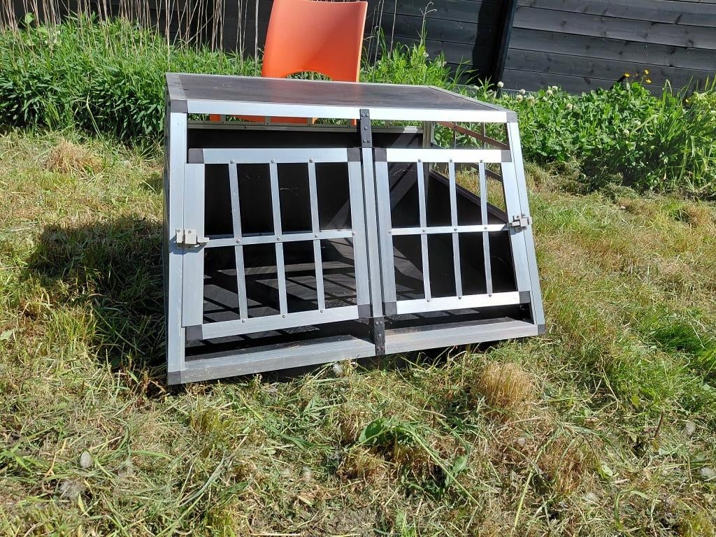 Bench hond auto, Ophalen, Zo goed als nieuw