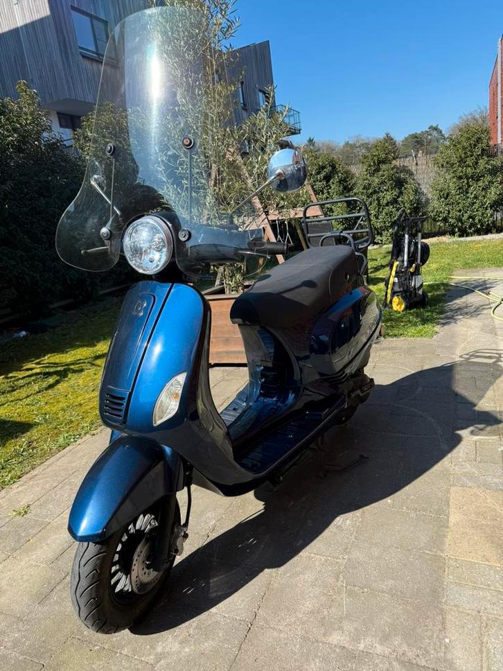 Trottinette classe A, Vélos & Vélomoteurs, Scooters | Marques Autre, Comme neuf, Classe A (25 km/h), Essence, Enlèvement