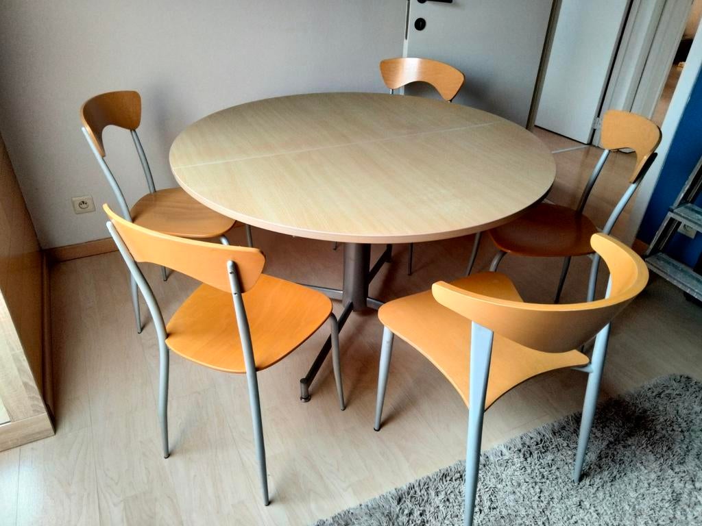 Eettafel voor binnen, Ophalen