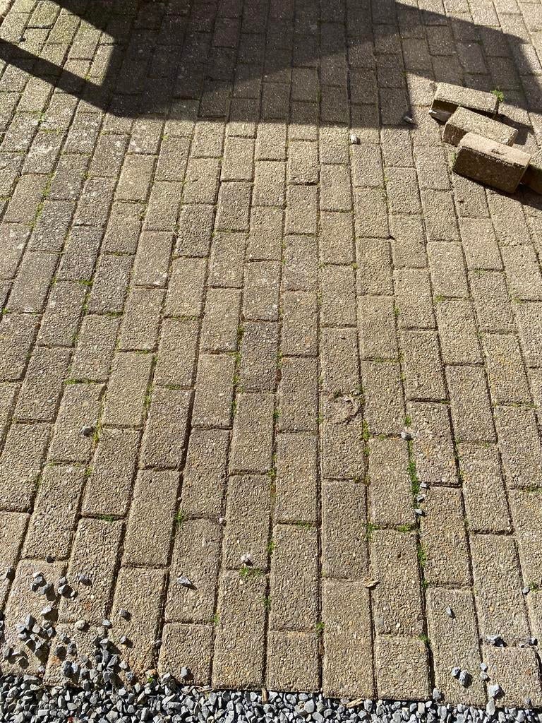 Klinkers te geef, Tuin en Terras, Tegels en Klinkers, Ophalen, Zo goed als nieuw, Klinkers