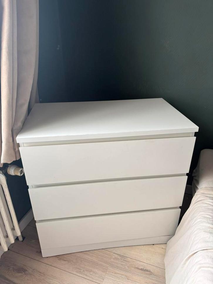 MALM IKEA, Maison & Meubles, Armoires | Commodes, Comme neuf, Enlèvement