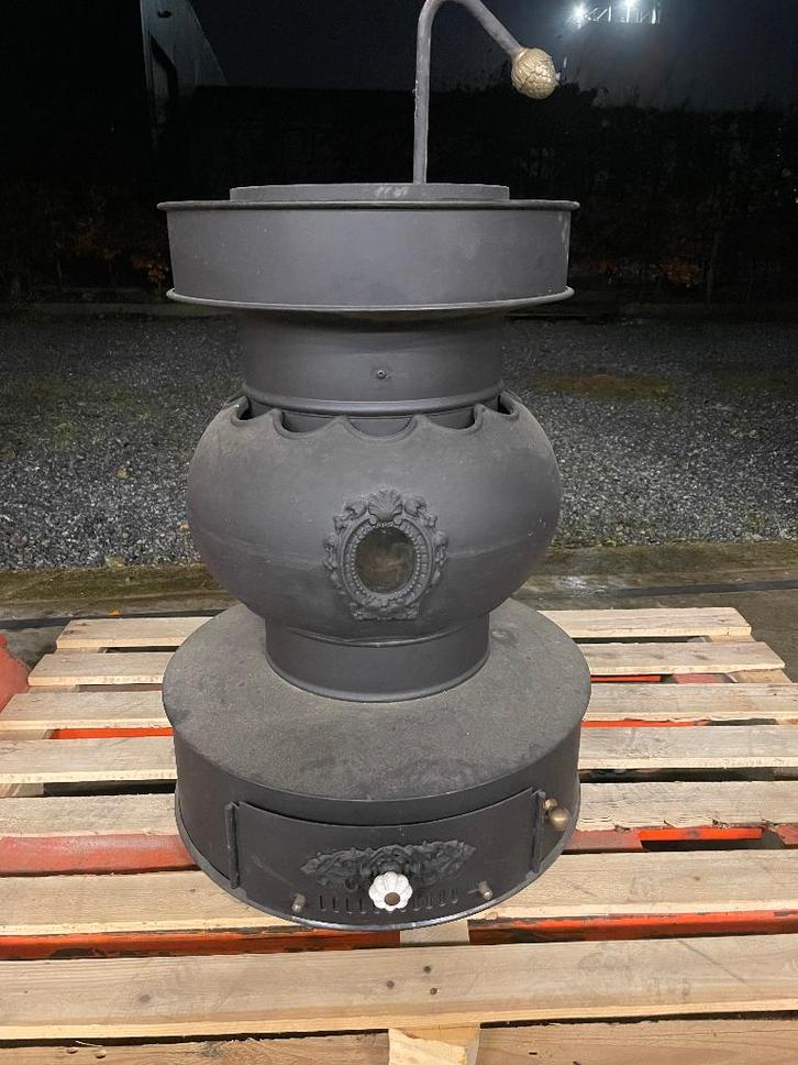 Antieke Gietijzeren Potkachel, Huis en Inrichting, Kachels, Gebruikt, Vrijstaand, Potkachel, Overige brandstoffen, Ophalen