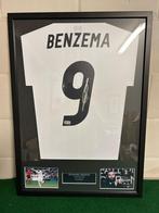 Gesigneerd en ingelijst shirt benzema, Enlèvement ou Envoi, Neuf