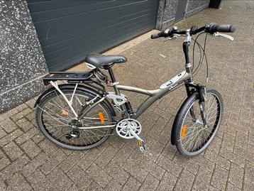 Kinderfiets / damensfiets beschikbaar voor biedingen