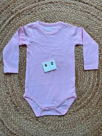 62 // Roze body, Kinderen en Baby's, Meisje, Ophalen of Verzenden, Zo goed als nieuw, Nacht- of Onderkleding