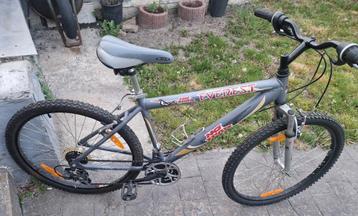 Je vends un vélo VTT de 26 pouces .., Enlèvement, Utilisé