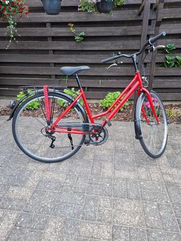 Dames citybike met 5 versnellingen beschikbaar voor biedingen