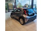 Toyota Aygo X play + comfort pack NEUVE DE STOCK, Auto's, Start-stop-systeem, Euro 6, 72 pk, Handgeschakeld