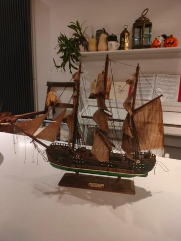 Modelboot Fragata Siglo XVIII beschikbaar voor biedingen