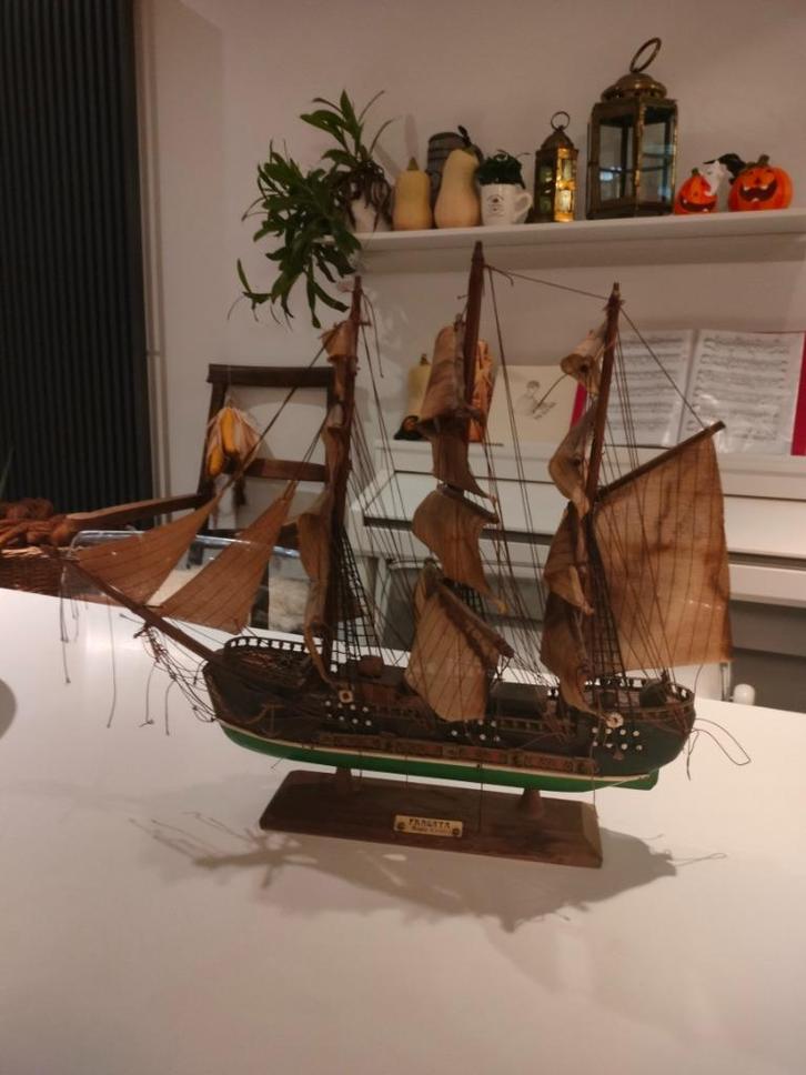 Modelboot Fragata Siglo XVIII, Hobby en Vrije tijd, Modelbouw | Boten en Schepen, Gebruikt, Ophalen