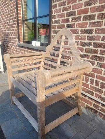 Mooie teak bank/stoel beschikbaar voor biedingen