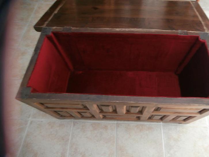 Coffre ancien, Antiquités & Art, Antiquités | Accessoires de maison, Enlèvement