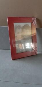 Fotokader 10x15 cm met rode houden kader, NIEUW !, Enlèvement, Neuf