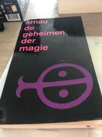 Boek over de geheimen der magie, Livres, Ésotérisme & Spiritualité, Enlèvement ou Envoi, Utilisé, Spiritualité en général, Arrière-plan et information