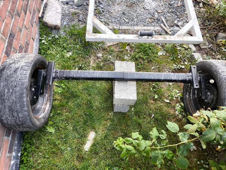 Essieu de remorque, Auto diversen, Aanhangwagen-onderdelen, Gebruikt, Ophalen