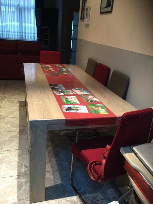 table salle à manger bois massif très grande pour 10pers, Maison & Meubles, Tables | Tables de salon, Comme neuf