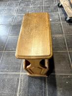Kranten tafeltje, Huis en Inrichting, Minder dan 55 cm, Gebruikt, Rechthoekig, Hout