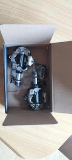 Shimano klikpedalen SPD M8100 XT, Vélos & Vélomoteurs, Vélos Pièces, Pédalier ou Pédales, Vélo de course, Comme neuf, Enlèvement