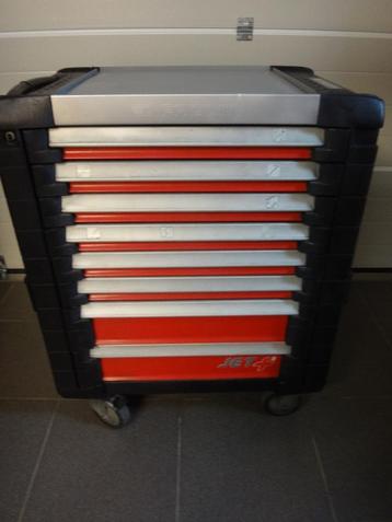 Facom trolley en gereedschap beschikbaar voor biedingen