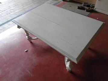 Voleiken mechelse salontafel gratis af te halen beschikbaar voor biedingen