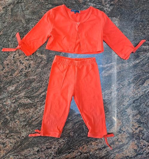 Taille 98 Boléro et legging orange, Enfants & Bébés, Vêtements enfant | Taille 98, Comme neuf, Fille, Ensemble, Enlèvement ou Envoi