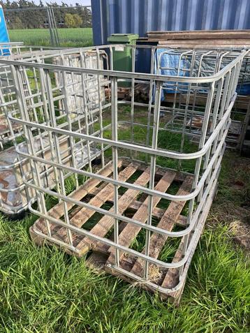 IBC kooi (9x), Doe-het-zelf en Bouw, Ophalen, Gebruikt