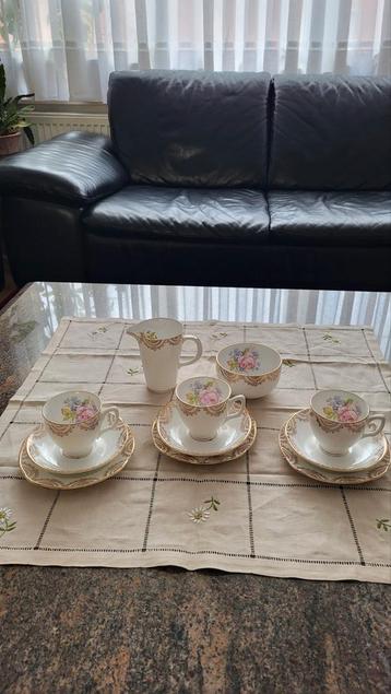 Magnifique service à café trio ancien BONE CHINA, Antiquités & Art, Enlèvement ou Envoi