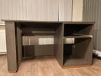 Bureautafel (grijs hout) met uitschuifbare lade, Huis en Inrichting, Bureaus, Ophalen, Gebruikt, Bureau