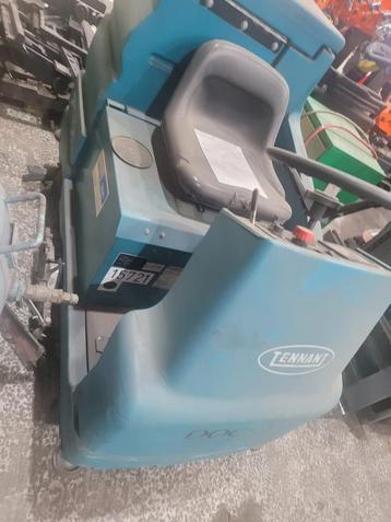 Tennant 7100 beschikbaar voor biedingen