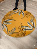 Ronde tapijt, Ophalen