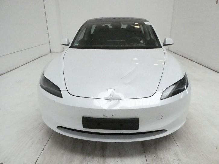 TESLA MODEL 3 STANDARD RWD 275 Ch, Autos, Tesla, Particulier, Model 3, Airbags, Électrique, Berline, 5 portes, Automatique, Blanc