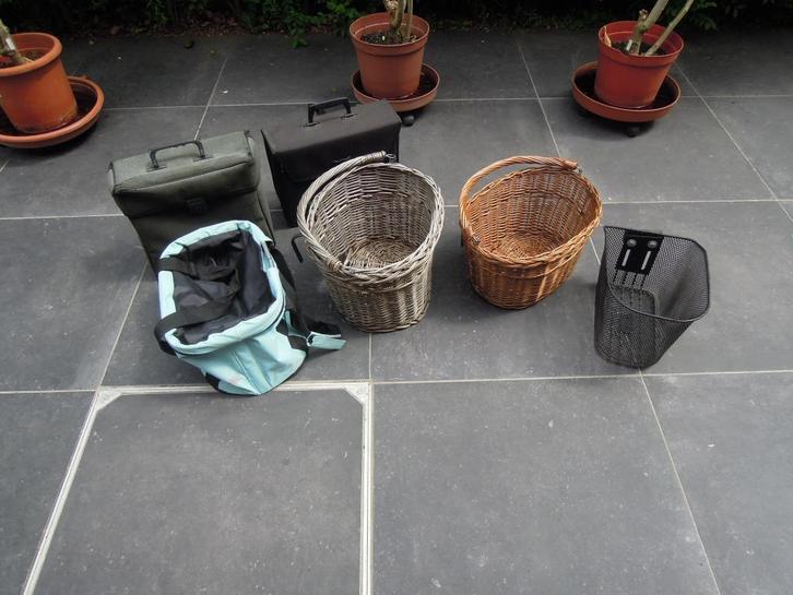 fietsmand fietstas  fietsmandje fietskorf, Fietsen en Brommers, Fietsaccessoires | Fietsmanden, Gebruikt, Fietsmand, Stuurbevestiging