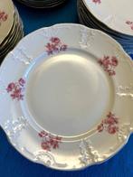Beau service Vintage, Mosa Maastricht (75 pièces) Rose/Doré, Huis en Inrichting, Keuken | Servies, Ophalen, Gebruikt, Compleet servies