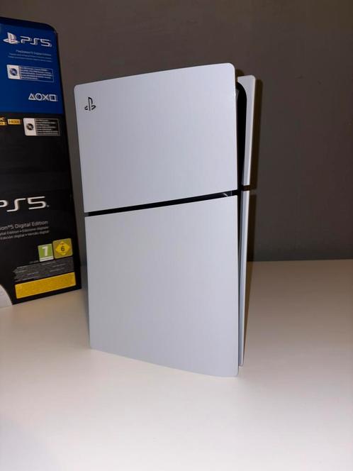 PS5 Slim + 1 Manette – comme neuve !, Games en Spelcomputers, Spelcomputers | Sony PlayStation 5, Zo goed als nieuw, Ophalen
