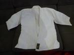 Kimono Shugyo taille 3/160, Sports & Fitness, Sports de combat & Self-défense, Enlèvement, Utilisé, Vêtements d'arts martiaux