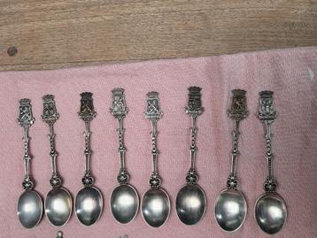 Vintage thee-koffielepeltjes-souvenier lepeltjes verzilverd beschikbaar voor biedingen