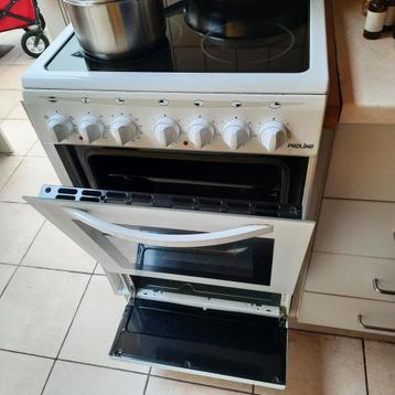 PROLINE keramisch elektrisch fornuis met bakoven beschikbaar voor biedingen