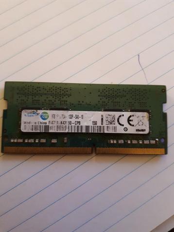 1 x 8gb pc4 Ram geheugen Samsung beschikbaar voor biedingen