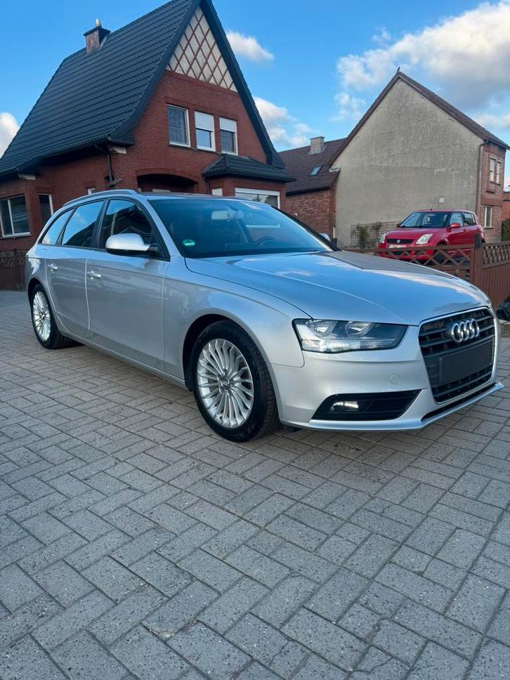 Audi A4 avant 1.8 tfsi benzine heel proper, Auto's, Audi, Bedrijf, Te koop, A4, Benzine, Euro 5, 5 deurs, Handgeschakeld, Ophalen