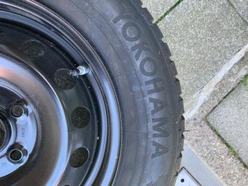 HYUNDAi nieuwe winterbanden 4 stuks beschikbaar voor biedingen
