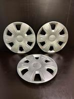 3 Dacia Sandero Logan 15" wieldoppen, Auto diversen, Wieldoppen, Ophalen of Verzenden, Gebruikt