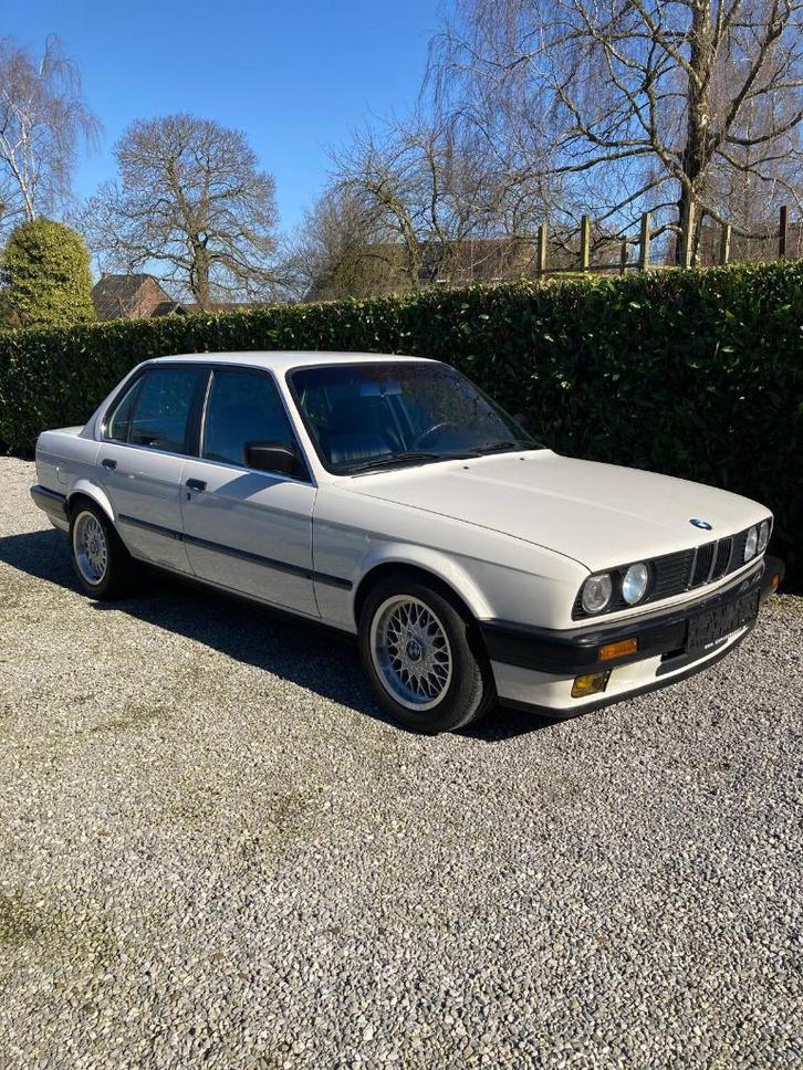 BMW   318i, Auto's, BMW, Bedrijf, Te koop, 3 Reeks, Airconditioning, Centrale vergrendeling, Elektrische buitenspiegels, Elektrische ramen